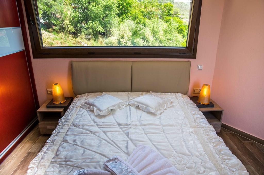 Aeri Villa Prínos Eksteriør bilde